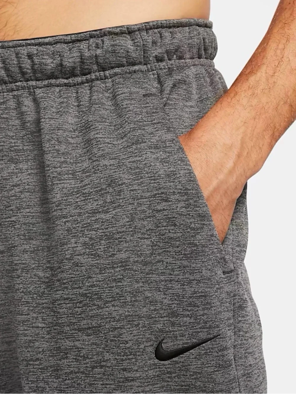 Nike Men's Grey Thermal-Fit Jogger Pants